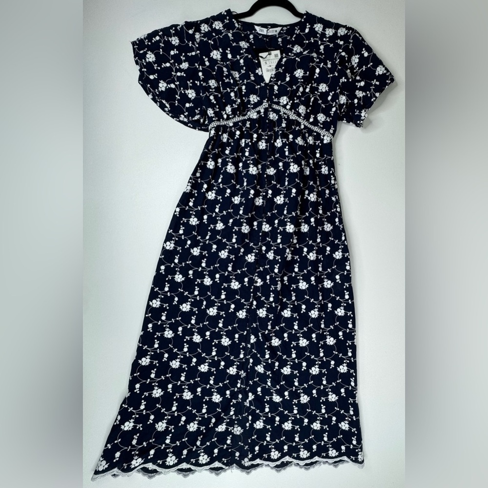 NWT Zara Embroidered Flutter Sleeve Button Down Midi Dresss Size Small - Picture 2 of 12